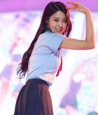 雪炫疑被p图陷裸照风波,公司发声:绝不从宽处理