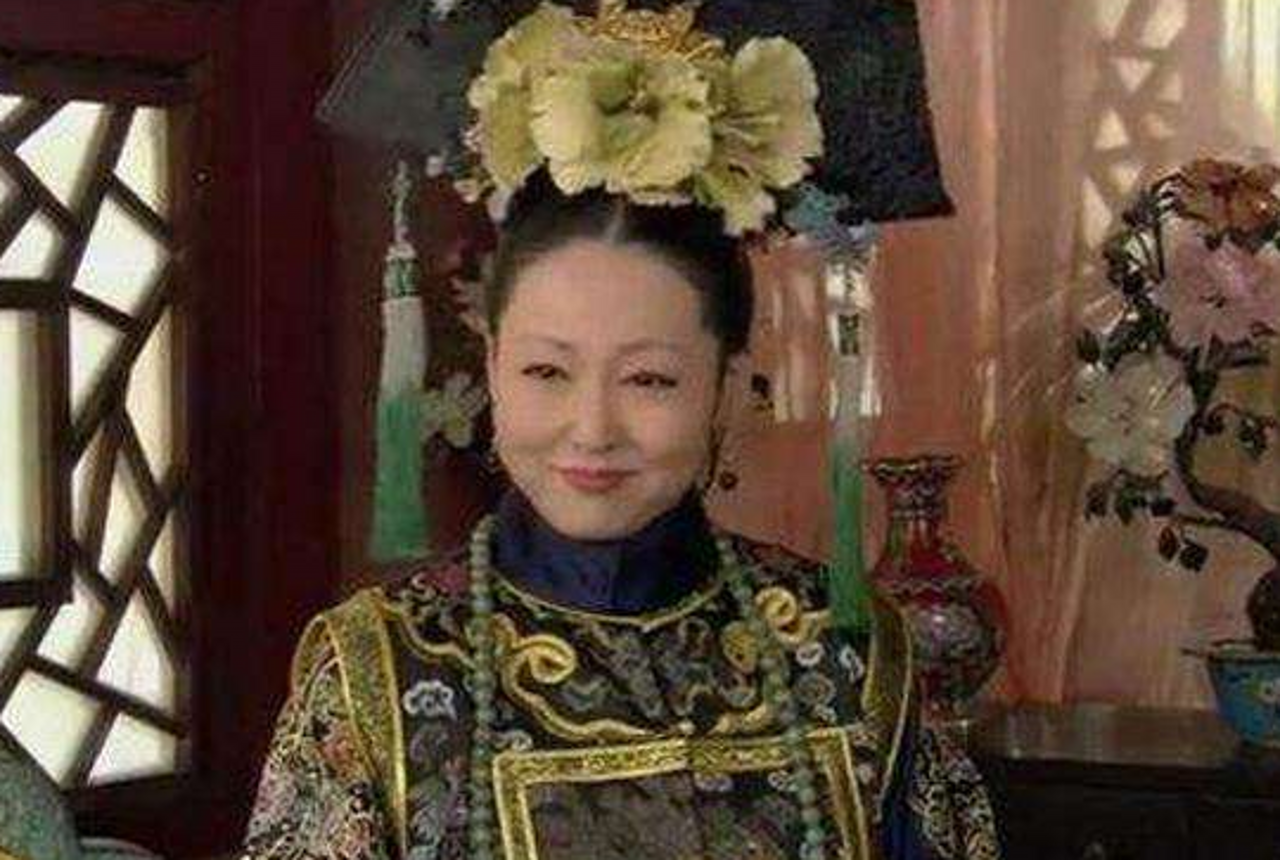 甄嬛传:甄母为什么每次入宫都要赶紧回去?她究竟是什么身份?