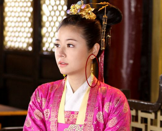 林心如《倾世皇妃》中的耳环:图2和图3最高贵,图5现在也很流行