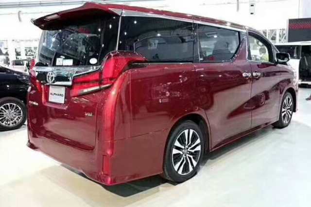是谁惯坏了丰田?红色埃尔法蒙娜丽莎限量版竟敢叫价188万