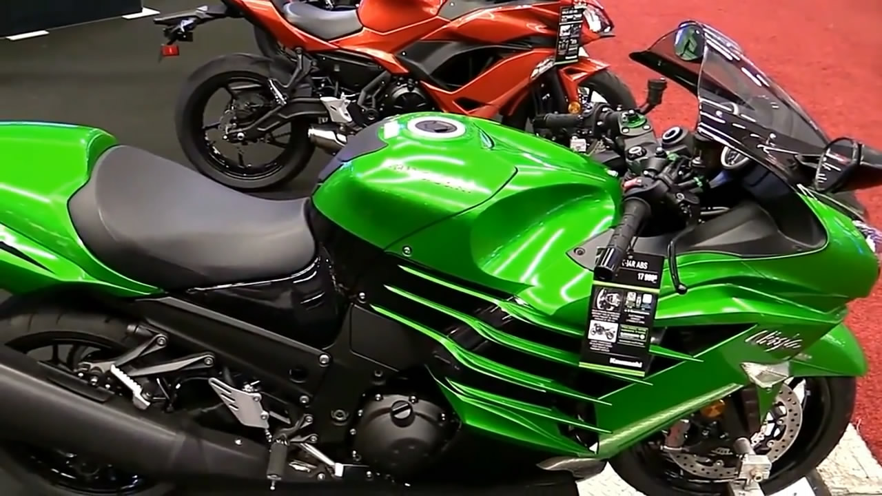 摩托展实拍川崎zx-14r