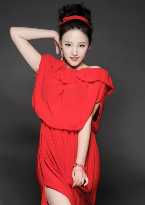 刘筱筱被媒体称为小刘亦菲,是中央戏剧学院新一代中戏校花