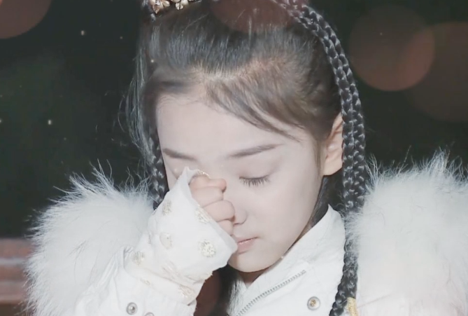 小戏骨陶奕希黄蓉定妆照,粉雕玉琢可爱清丽,你有没有被美到?