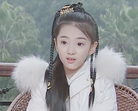 小戏骨陶奕希黄蓉定妆照,粉雕玉琢可爱清丽,你有没有被美到?