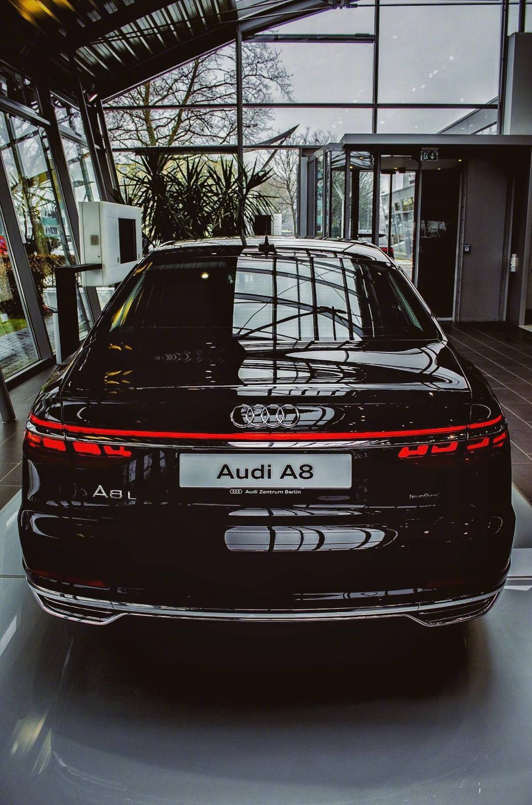 全新奥迪a7和a8谁领风骚