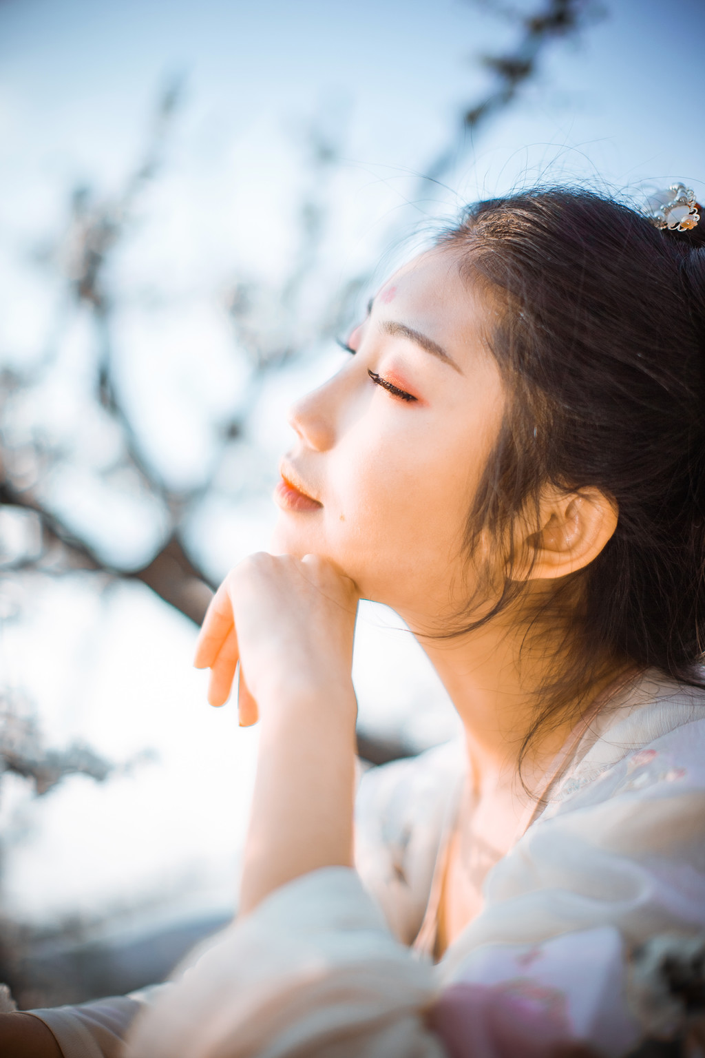 古装人像-梨花盛开,清风徐来