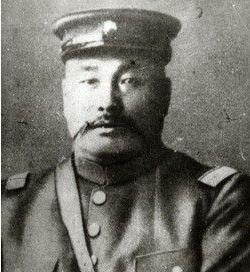 他2次救张作霖性命,因一事与张反目,张作霖的一封信让他痛哭