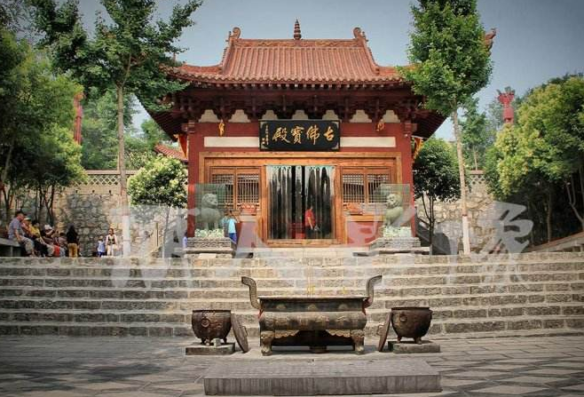 它是国家4a景区,佛教协会驻地,是圆融寺文化旅游园区核心部分!