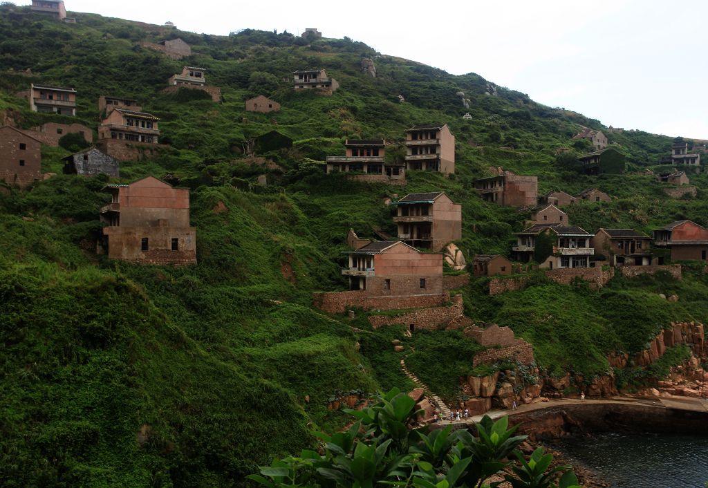 这里是神秘的无人村,被称充满阴森恐怖的feel!