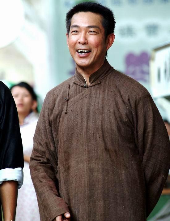 元彪在娱乐圈不但人缘很好,而且还是一个很专情的男人