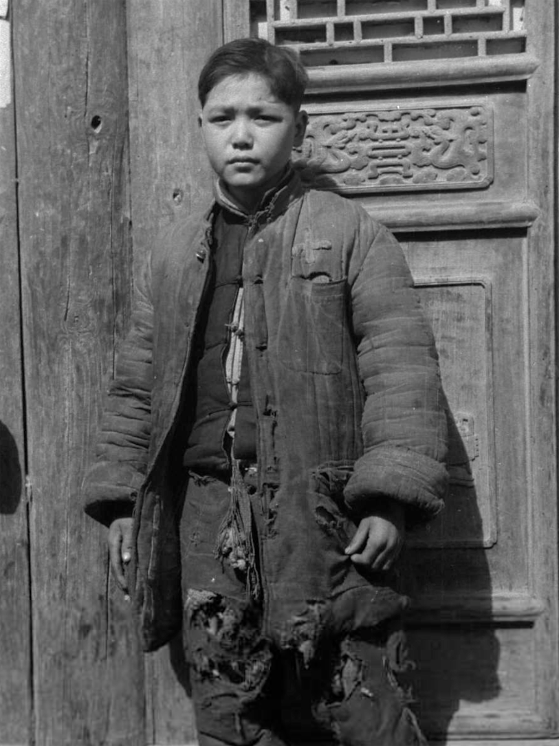 老照片:四十年代初河南乡村,中原大饥荒