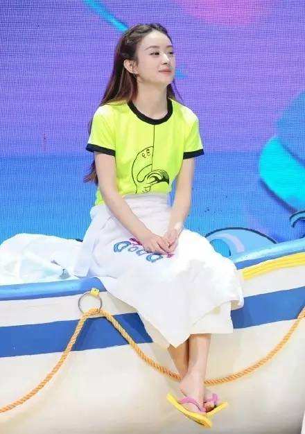 明星最好看部位:赵丽颖的脚,郑爽的手,杨幂的腰,热巴的眼睛!