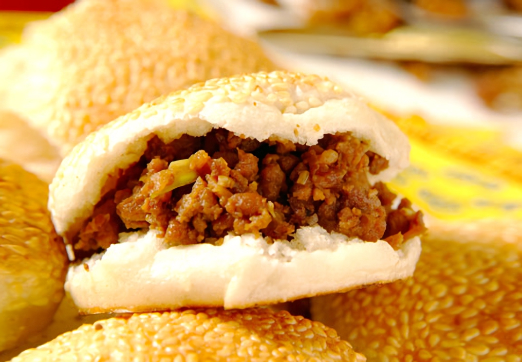 这是慈禧在路上心心念念的下午茶,肉末烧饼,在路上也算是吃得比较好的