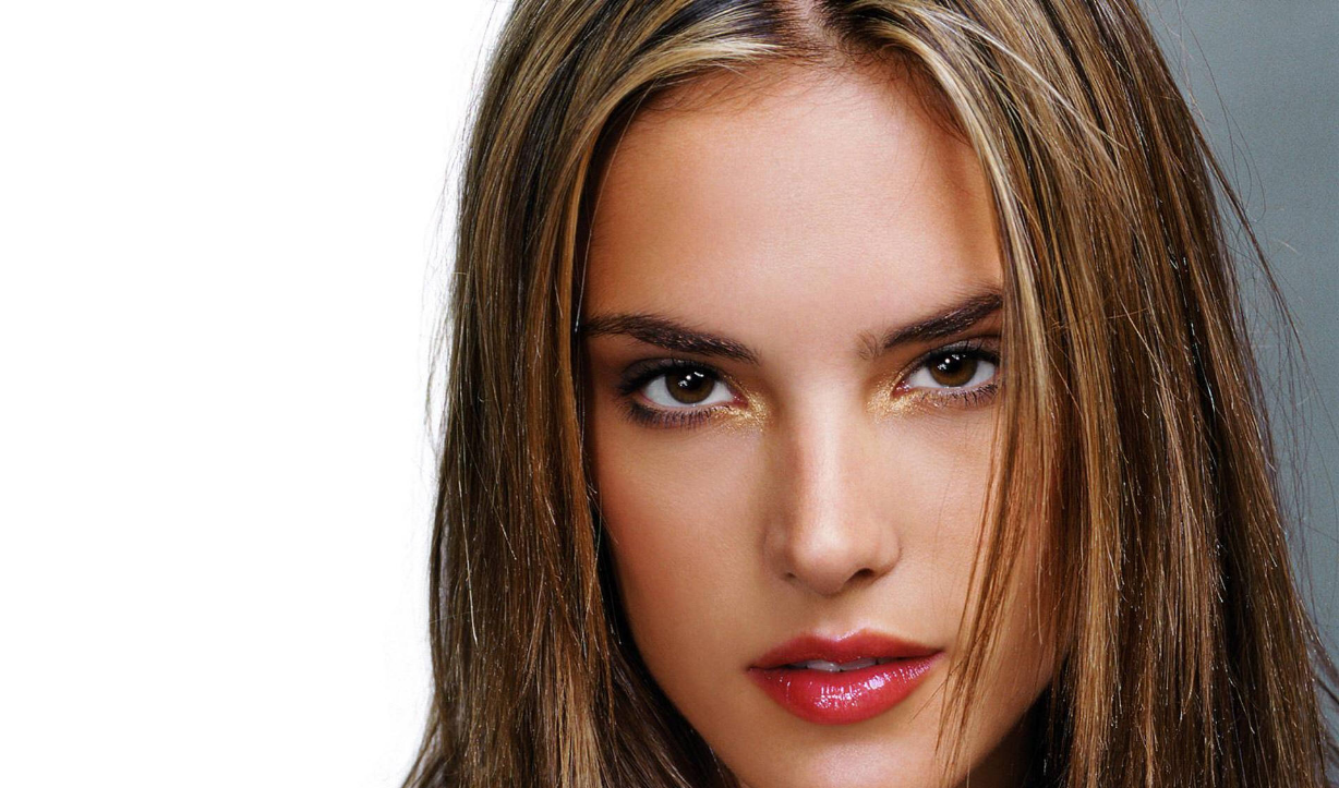 维密天使排行榜:海蒂克鲁姆垫底,米兰达可儿,吉赛尔邦辰不敌她