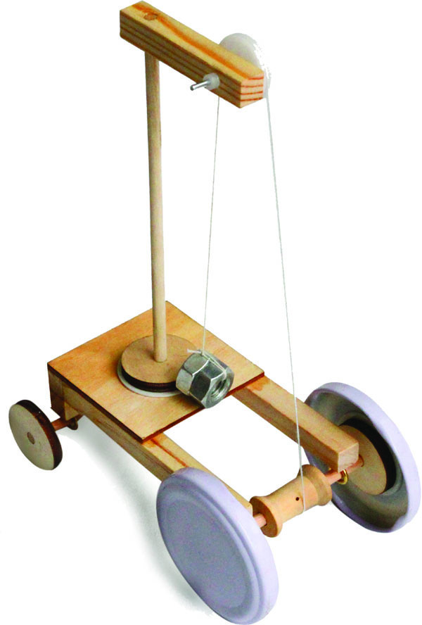 科技小制作重力小车,有趣的儿童小发明玩具