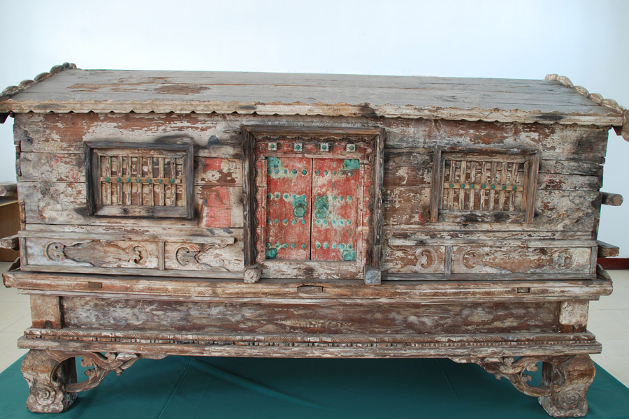 山西省长治市出土的元代木棺床,造型精美,十分罕见!