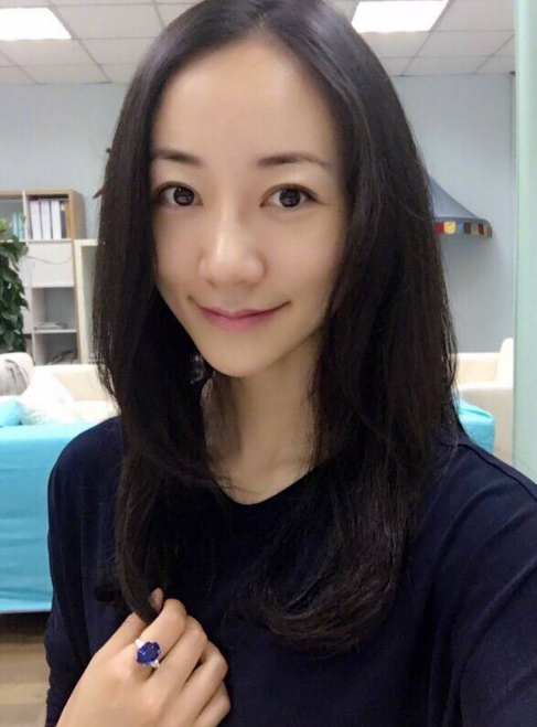 女星们的钻戒,范冰冰的5000万,刘嘉玲的1亿,韩雪的全球仅一枚