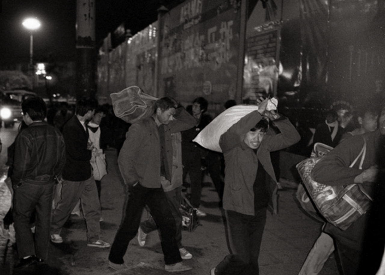 镜头下1993年深圳老照片,图2让人心酸,图6有钱人才买得起!