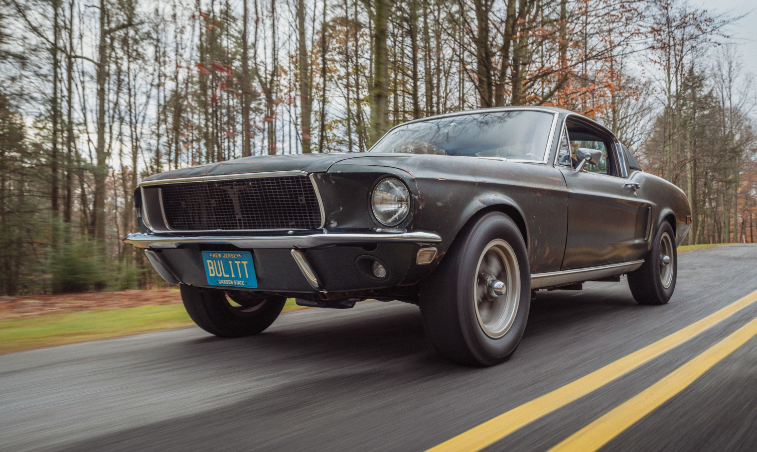 细节实拍1968年的第一代野马gt,被誉为肌肉线条最硬朗的车型!