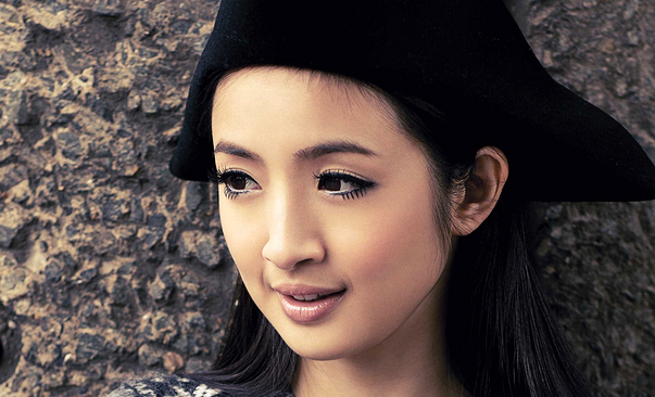 中国圆脸的女演员图片