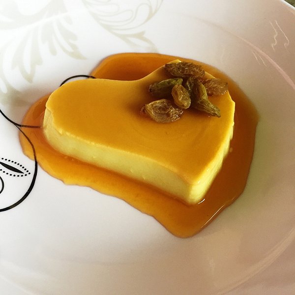 这款焦糖牛奶鸡蛋布丁,用很普通原料,谁都可以做出美味佳肴来