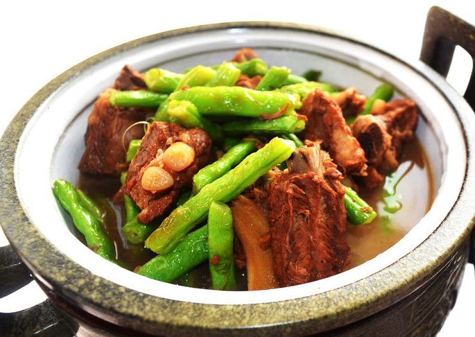 盘点让人欲罢不能的炖菜,豆角炖排骨土豆炖牛肉上榜,你最爱哪个