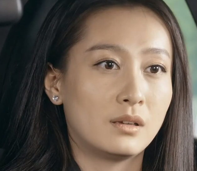 《咱们相爱吧》康兰向笑笑发起挑战,春妮面对重重压力