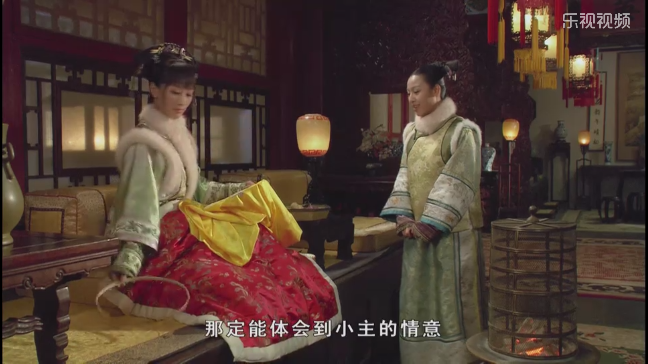 甄嬛传:甄嬛和安陵容同时绣了寝衣,为何皇上穿的却是安陵容的?