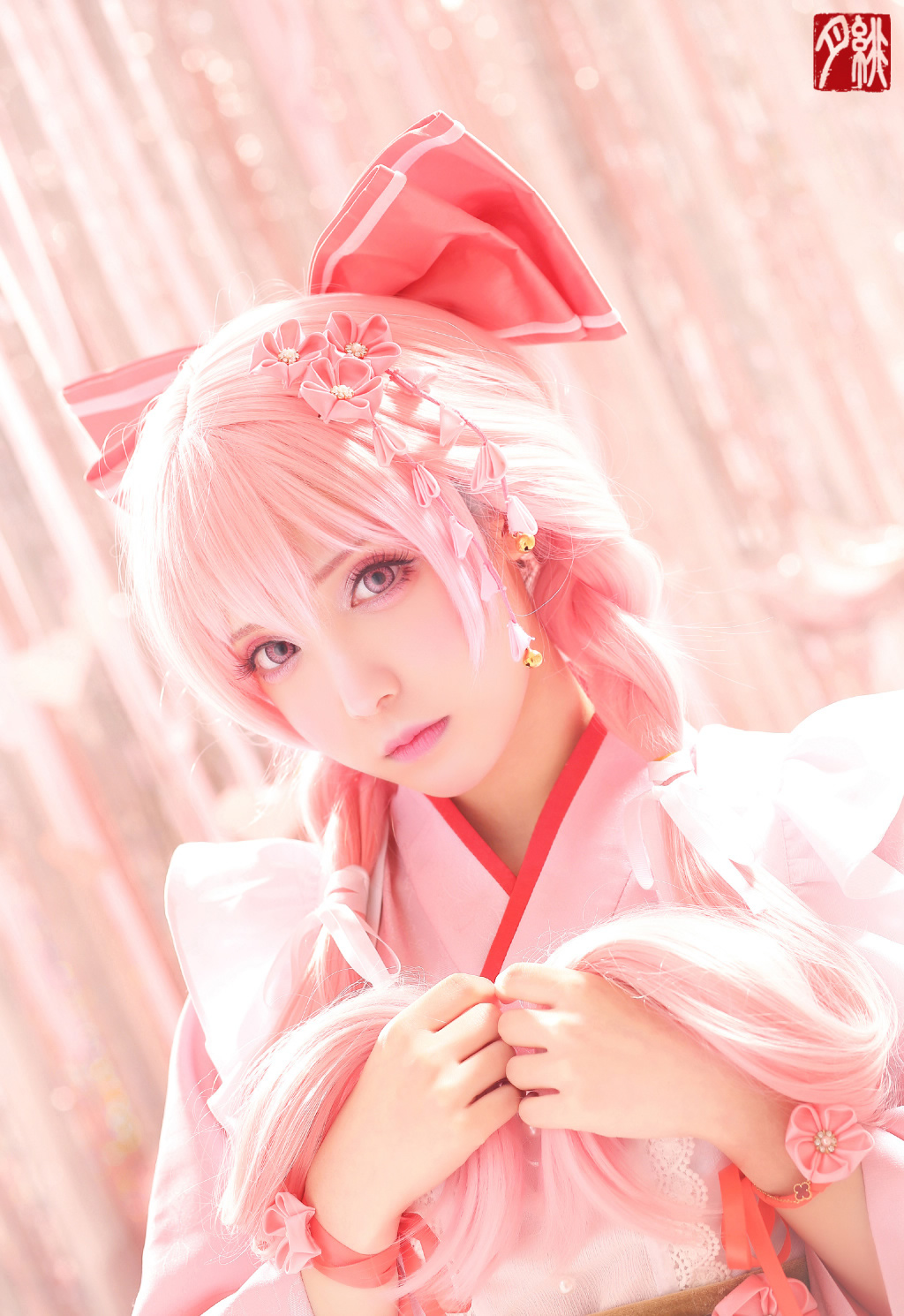 食之契约樱饼cos:浪漫的粉色樱花祭搭配软萌可爱的樱饼小姐姐