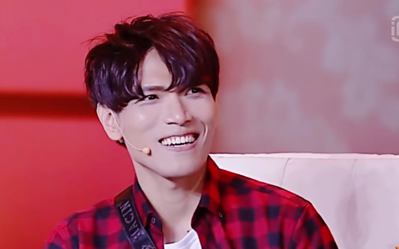 杨宗纬纽约演唱会迟到两小时!观众现场怒喊"退票"