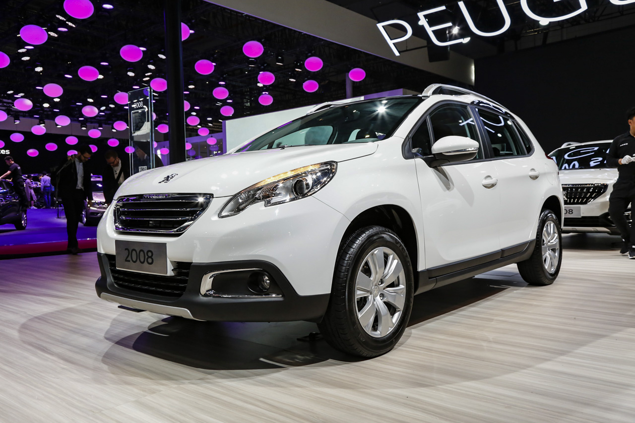 车展实拍:实用的法系车,标致2008