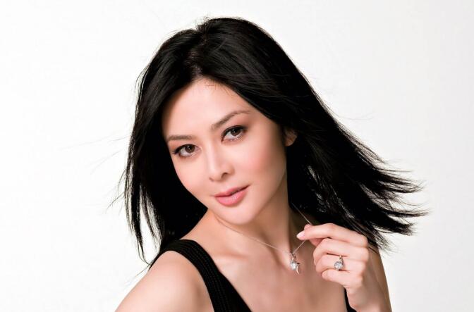 中国颜值最高的女明星,你第一个想到谁?我秒选第四个!