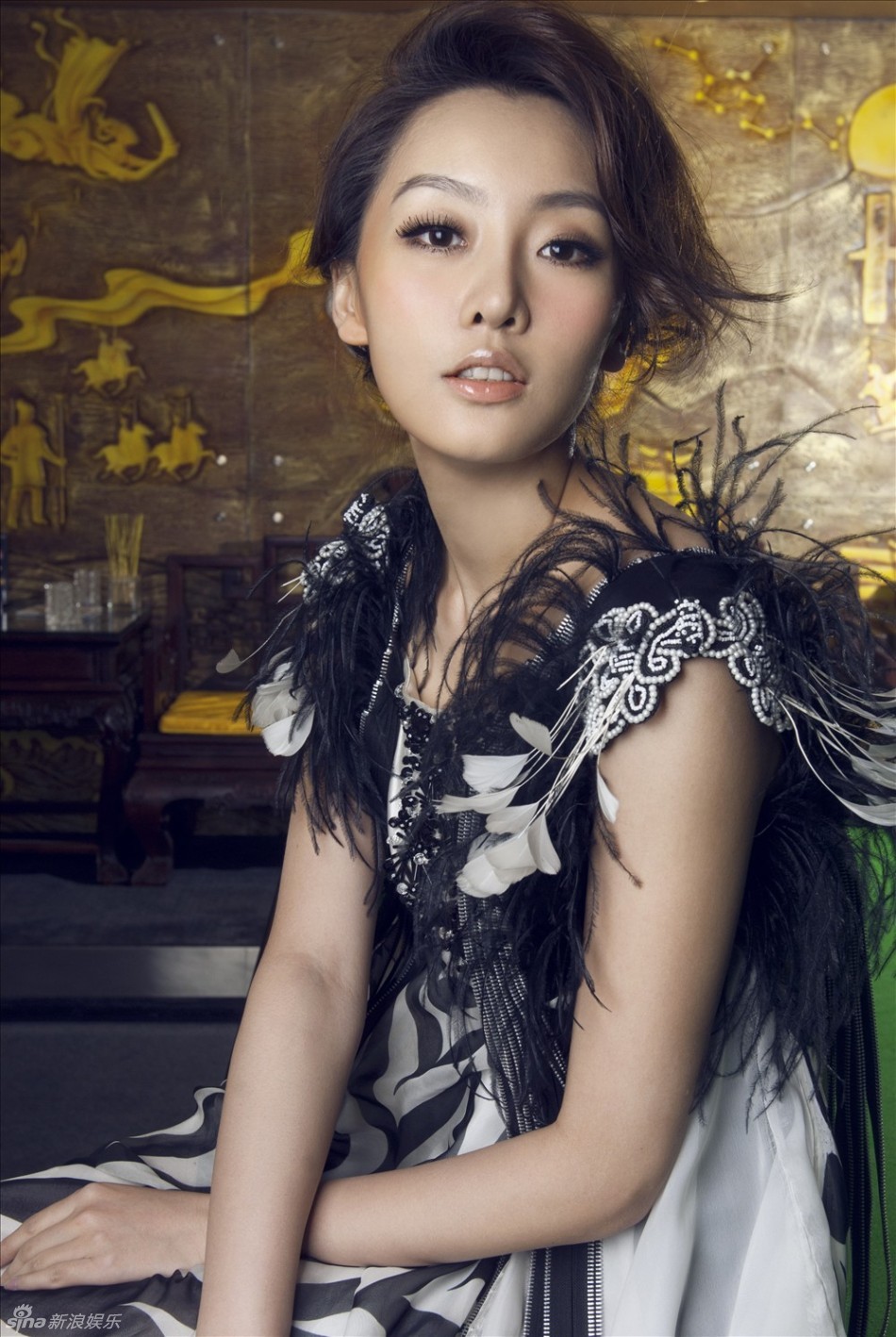 "七仙女"现状:有人合作郭德纲,有人淡出娱乐圈,而她靠儿子!