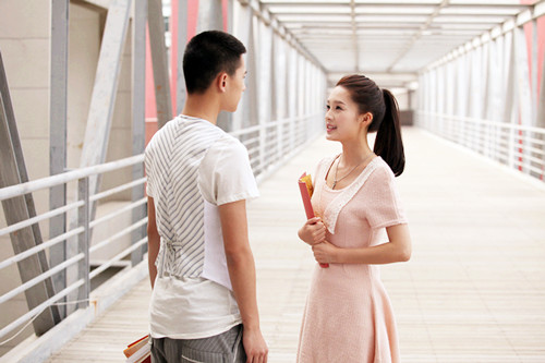 魏如风打工供她在海平大学读书.