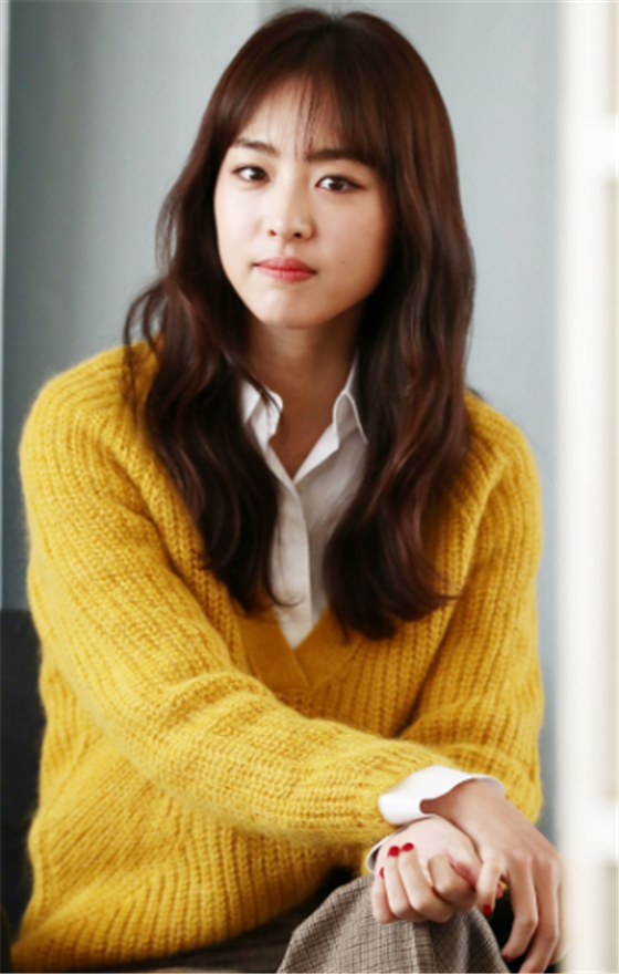 韩国最温和的美女演员——李沇熹