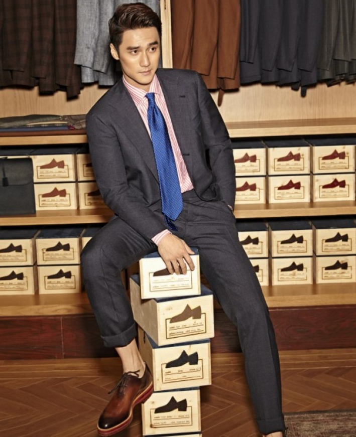 一组蒋劲夫的帅照,看完彻底沦陷了,帅到窒息!