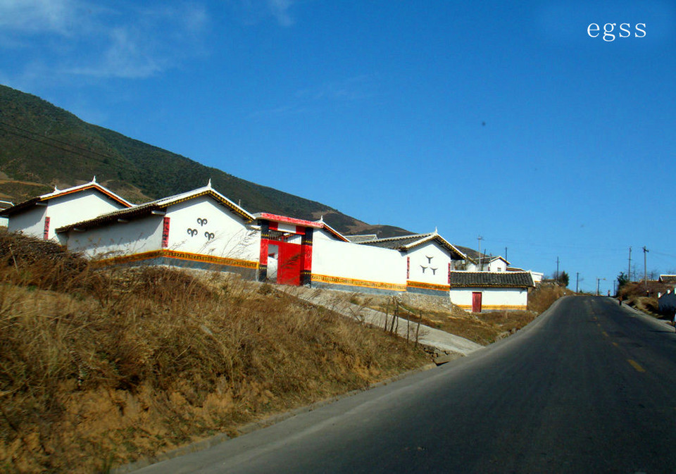 看巨变的"五彩凉山"纯朴美丽