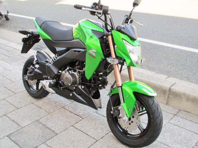 实拍川崎迷你摩托车z125!