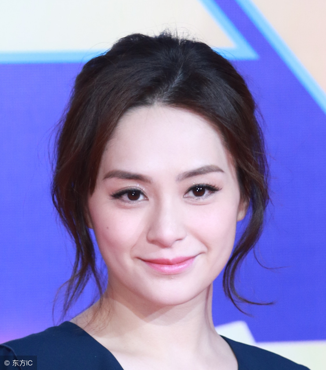 阿娇,有气质,有风韵 网友:也有味道