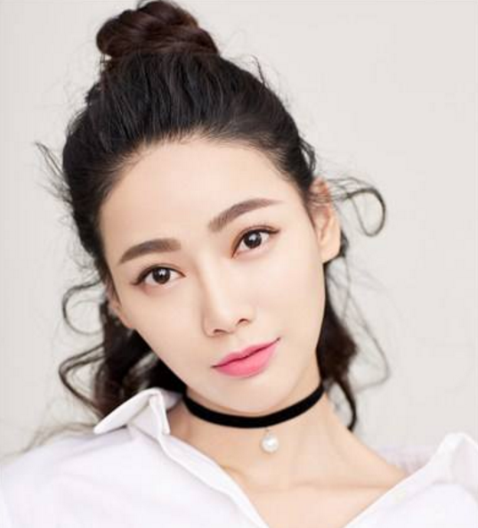 付枚被众网友追捧为国民初恋