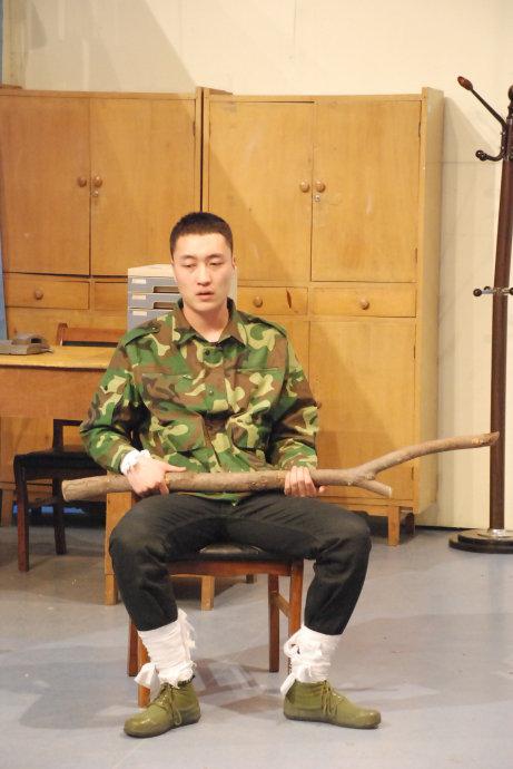 不起眼的他确实《乡村爱情》的导演