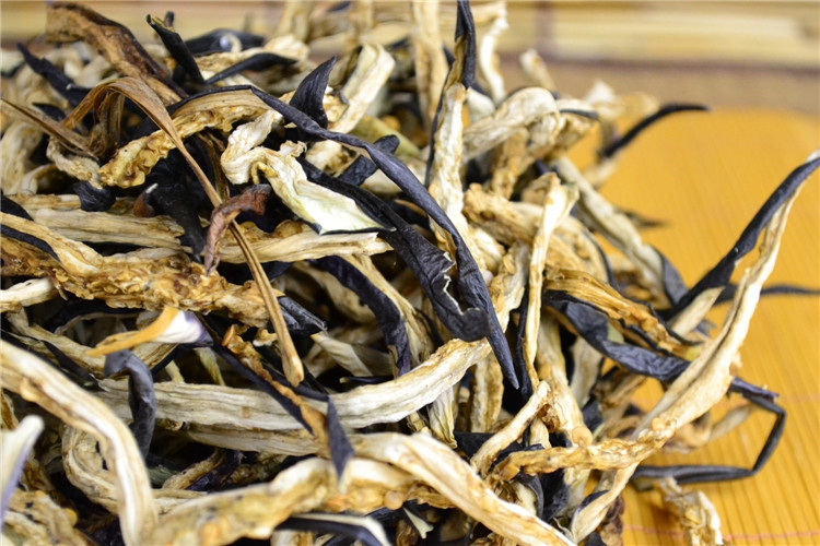 小时候在农村常见的四种"干菜",你还认识几个?