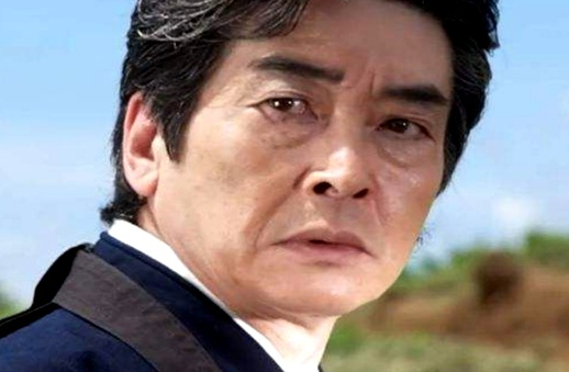 3,雷欧奥特曼人间体,这是越老越好看啊!