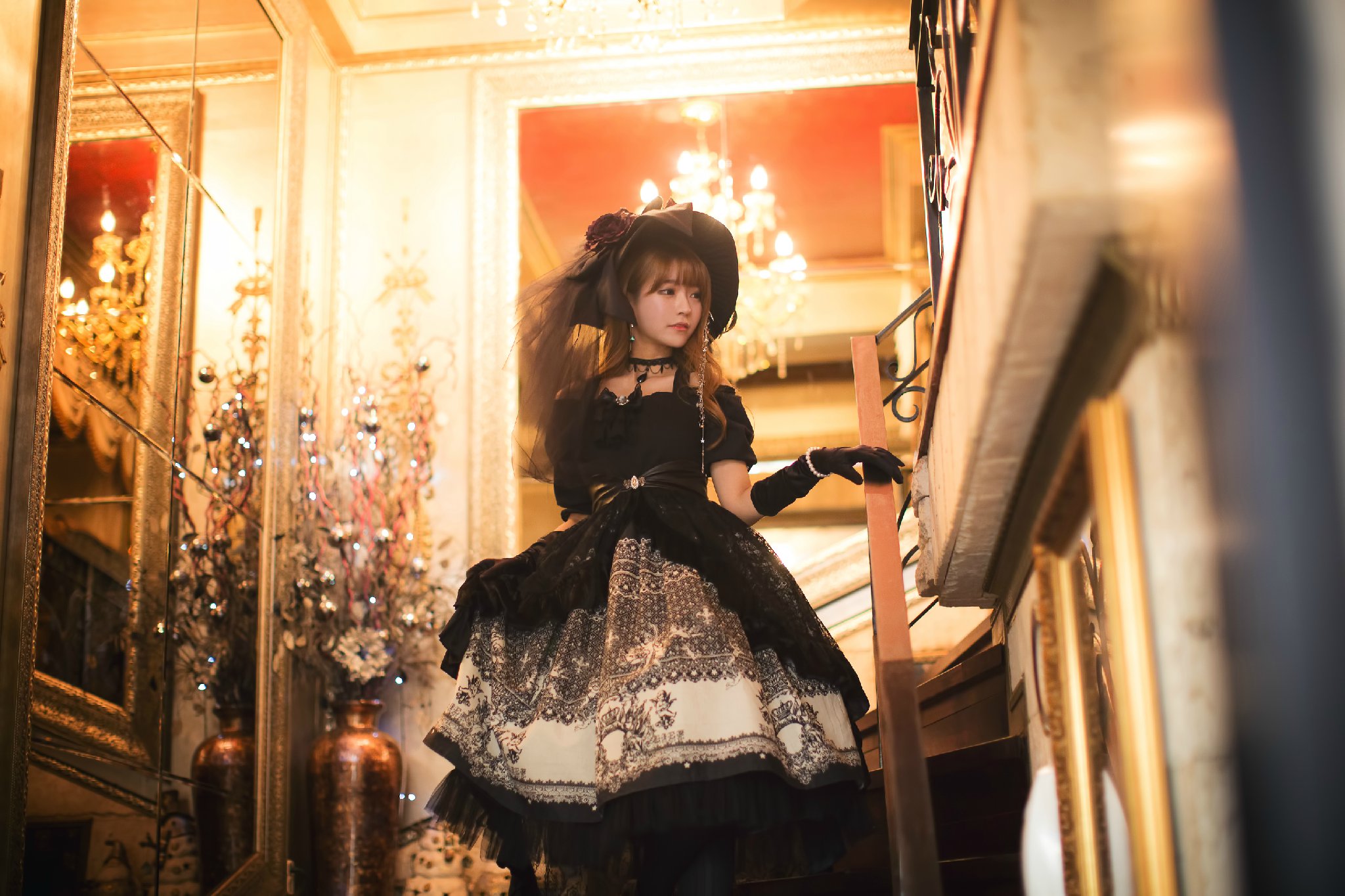 男人看了跑不掉,yurisa穿黑丝演绎黑蜘蛛,致命诱惑