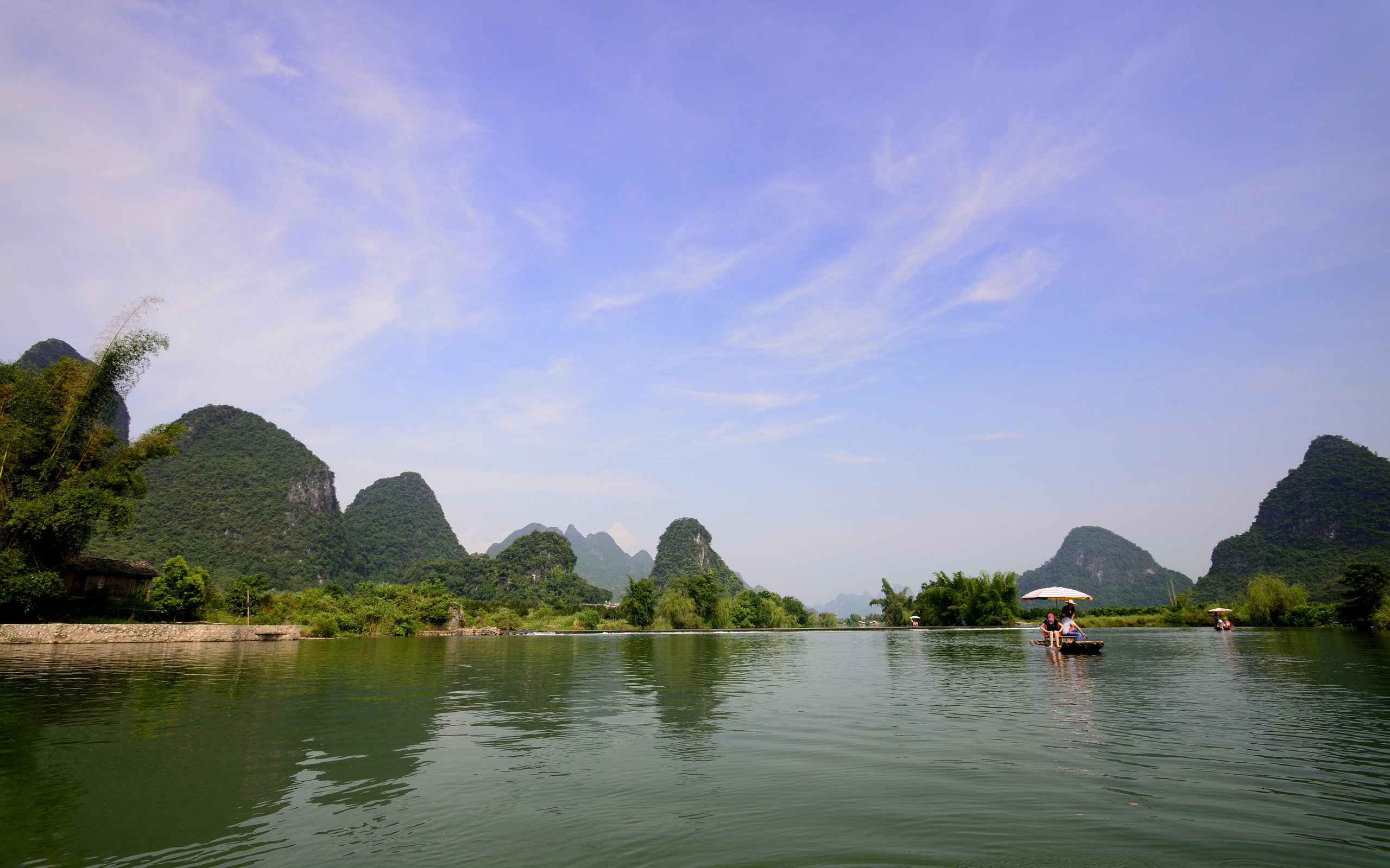 桂林的美景,宛如大姑娘那张明朗的脸,十分别致