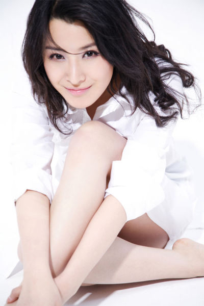 曾在赵本山自导自演的电视剧《马大帅》中,饰演玉芬一角
