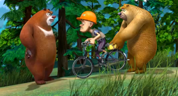 熊出没:熊大跟光头强争夺水,最后熊大中暑晕倒强哥把水让给他了