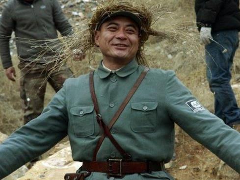 深陷"抗日神剧"无法自拔的5位男星,网友:看到他们果断换台!