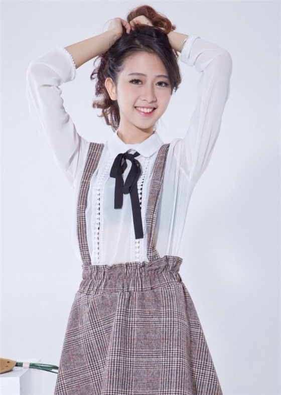 小清新校花卓仕琳,清纯可爱,曾被传是陈学冬的女友!