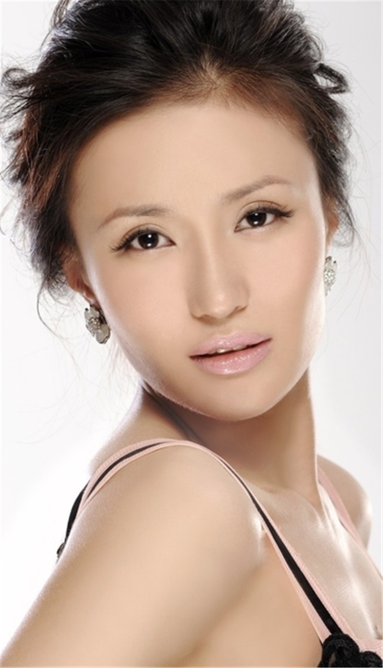 她是出演《烈火如歌》,写真曝光,如此美丽性感!